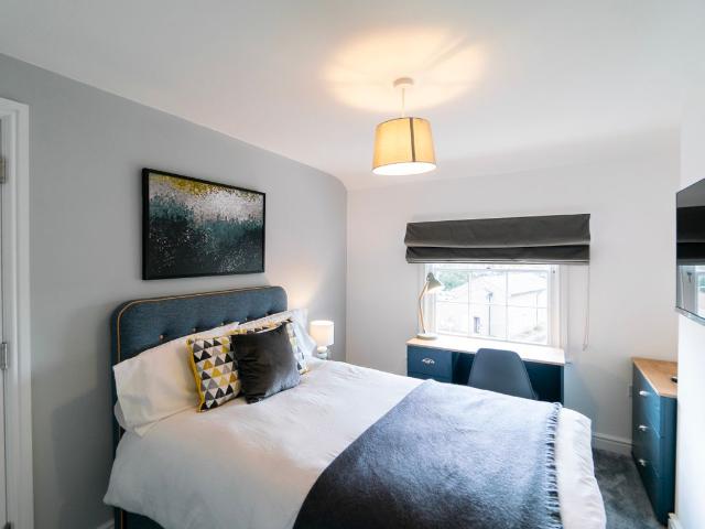 Room for rent in Newtown, Reading