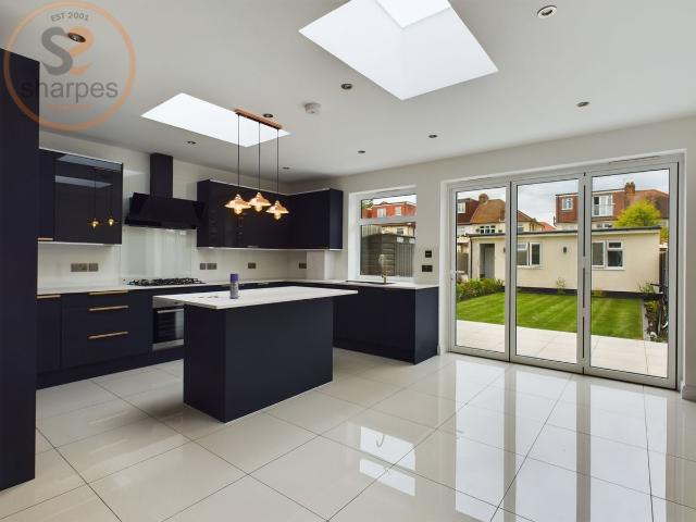Apartment for rent in Greater London