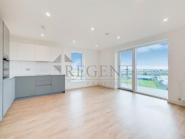 Apartment for rent in London Borough of Ealing, Greater London