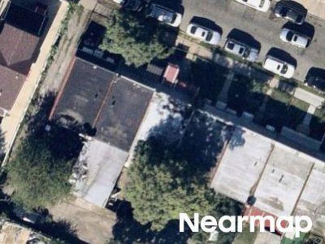 House for sale in Queens, Arverne