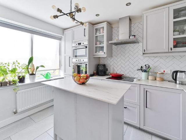 Apartment for rent in London Borough of Croydon, Selhurst