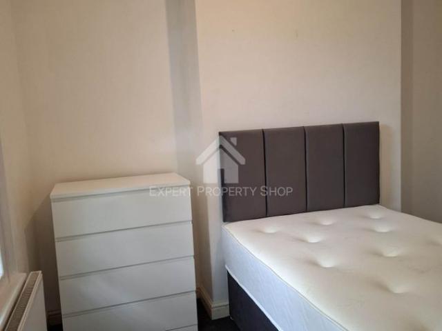 Room for rent in Kilton, Costhorpe