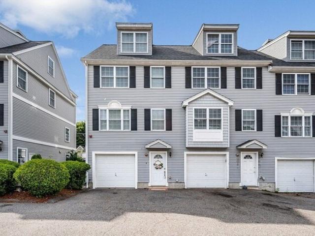 Condo for sale in Lowell