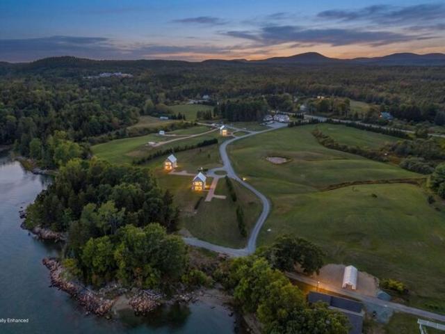 House for sale in Sullivan, Hancock County