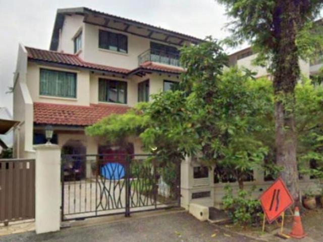 Detached House for sale