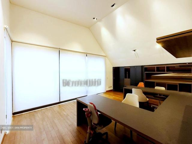 Apartment for sale in Bukit Timah