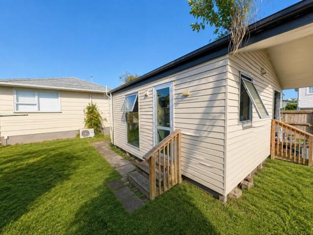 House for rent in Manurewa, Oroua County