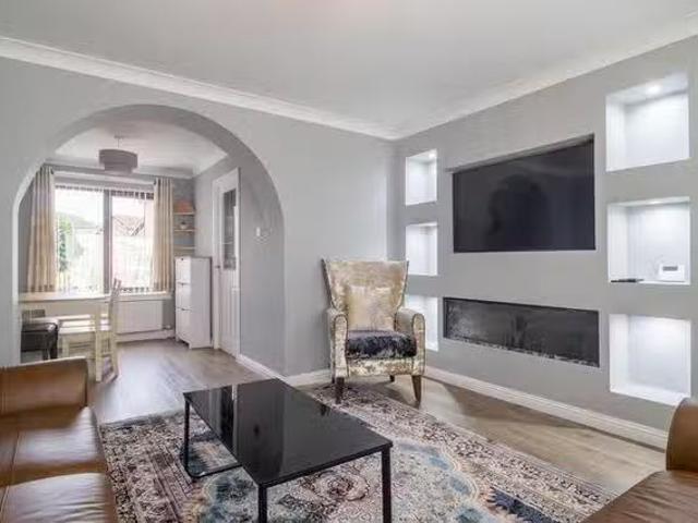 Apartment for rent in Darnley, Scotland