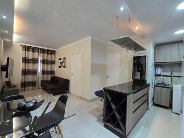Apartamento venda em Região Geográfica Imediata do Distrito Federal, Região Integrada de Desenvolvimento do Distrito Federal e Entorno