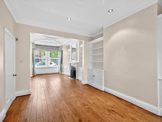 House for rent in London Borough of Hounslow, Greater London