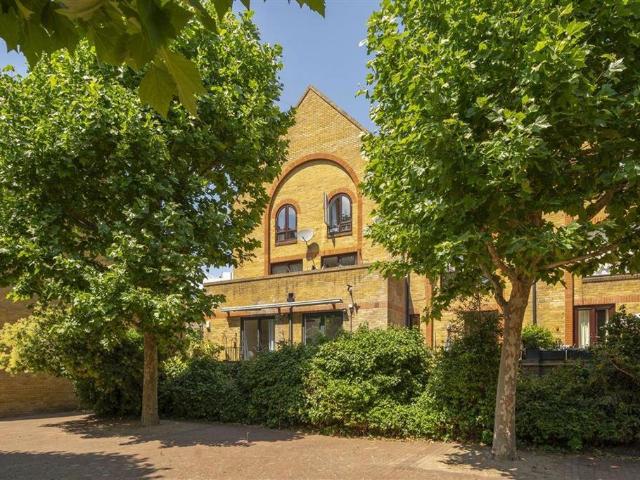 House for rent in St. George in the East, Wapping