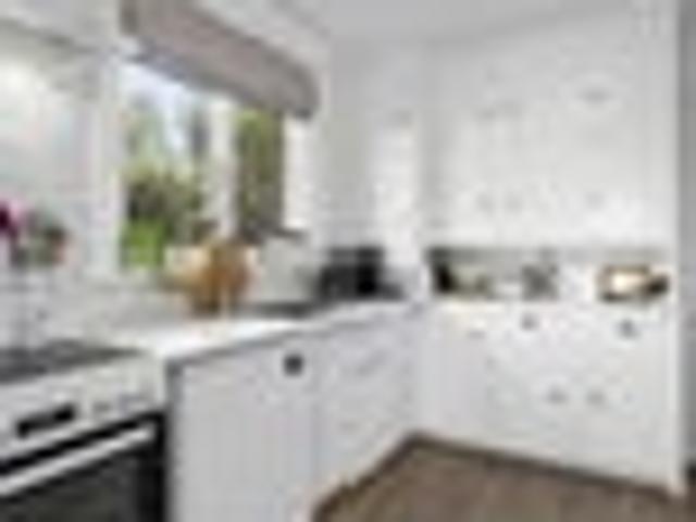 House for rent in Waverley