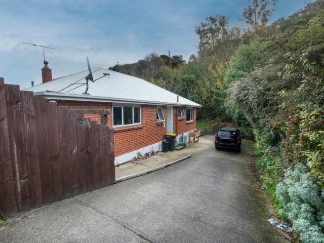 House for rent in Otakou