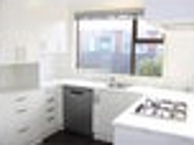 House for rent in Waverley