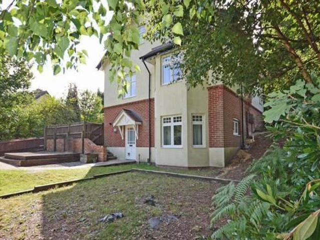 House for sale in Heatherside, Heol-las