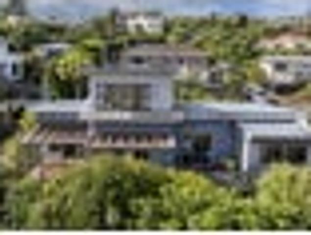 House for sale in Otakou
