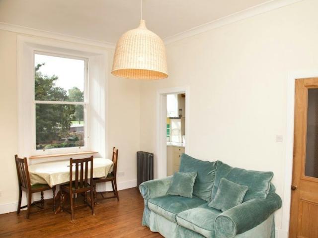 House for rent in Abbeyhill, City of Edinburgh