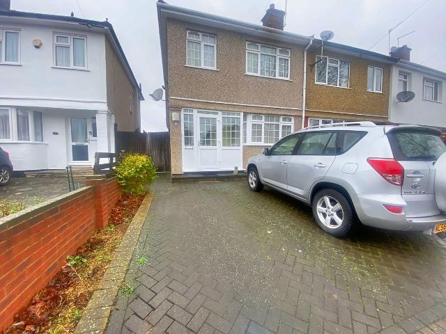 House for rent in London Borough of Harrow, Greater London