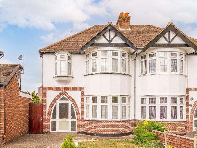 House for rent in Stoneleigh, Ewell