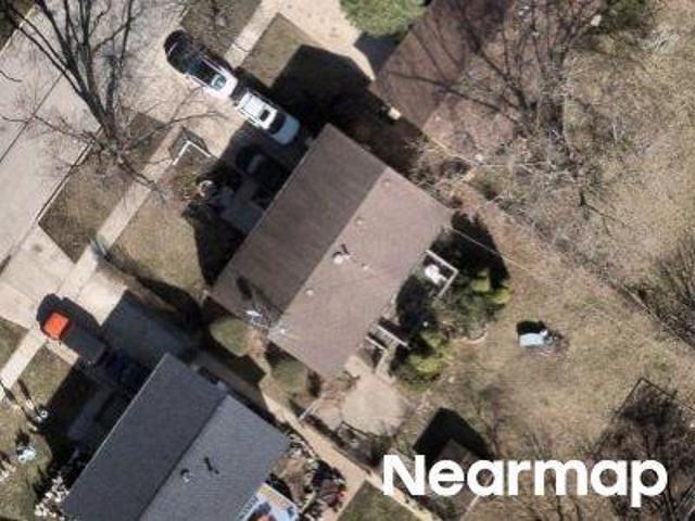 House for sale in Streamwood, Illinois