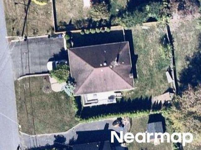 House for sale in Montvale, New Jersey