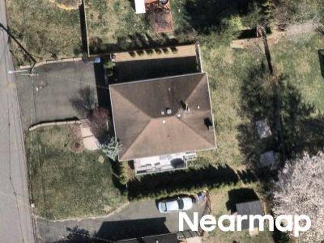 House for sale in Montvale, New Jersey