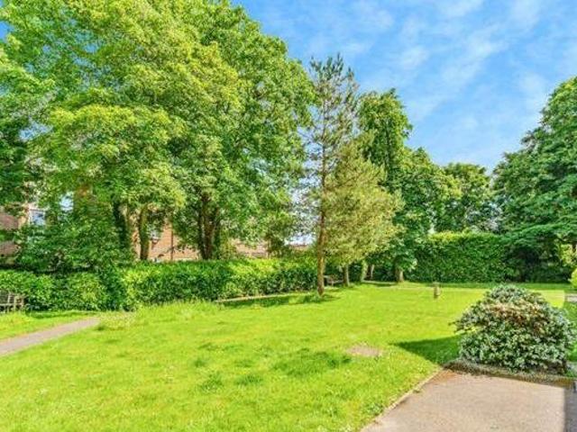 House for sale in Red Hill, Surrey