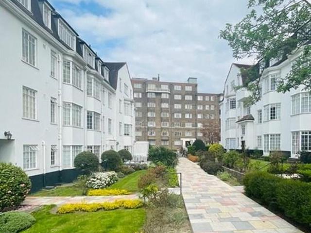 Apartment for rent in London Borough of Lambeth, Greater London