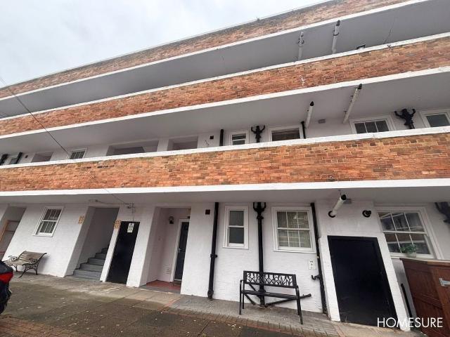 Apartment for rent in Calderstones, Isle Of Man