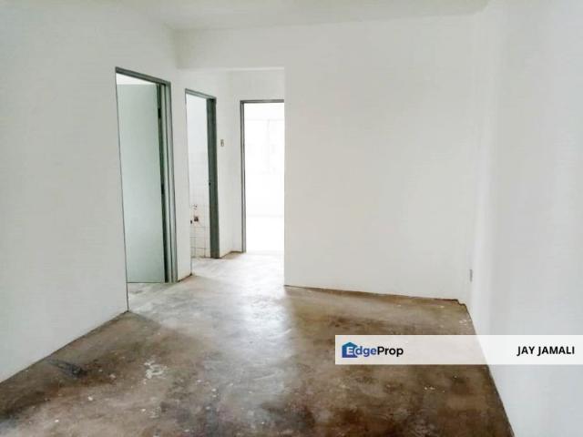 Flat for sale in Petaling, Subang Jaya