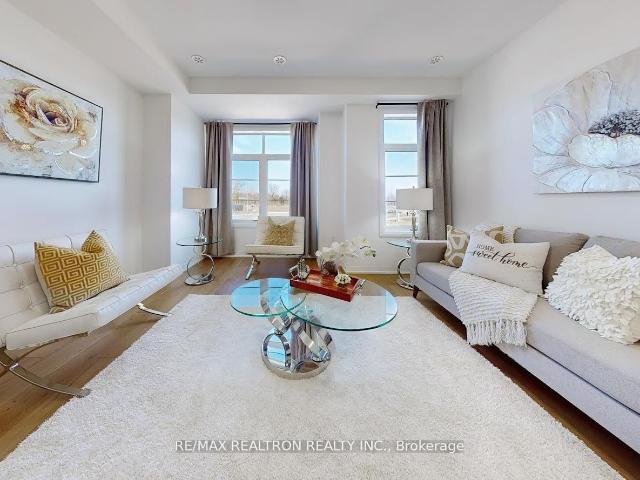 Townhouse for sale in Woburn, Ontario