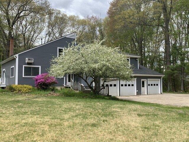House for sale in West Newbury, Massachusetts