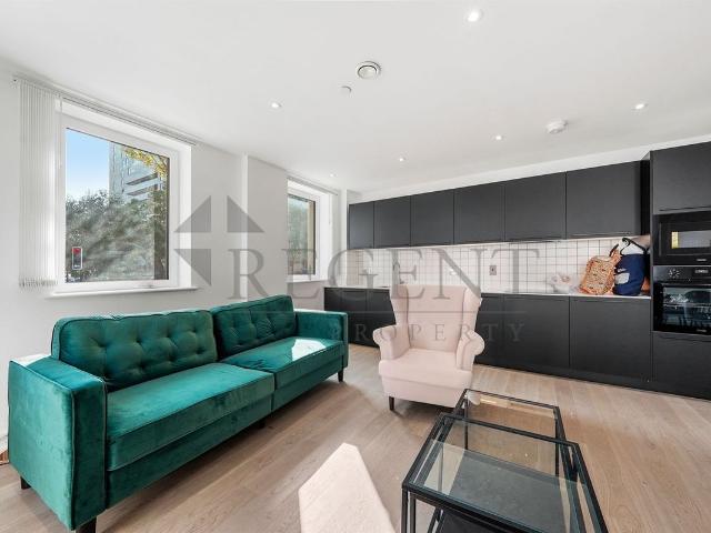 House for rent in London Borough of Tower Hamlets, Greater London