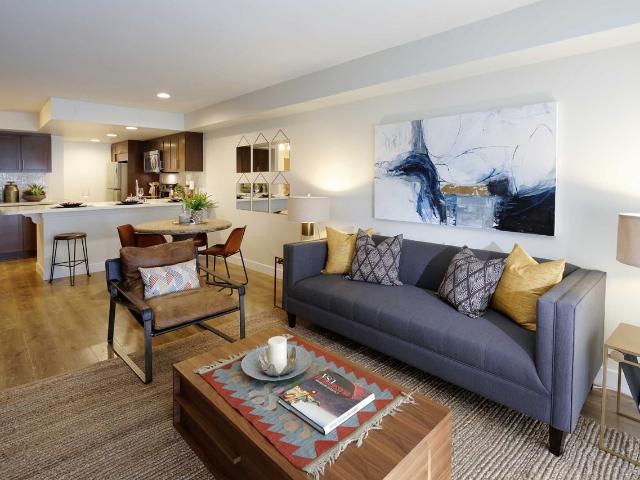 Apartment for rent in Canoga Park, California