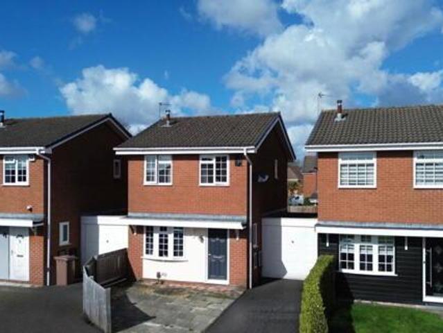 House for sale in Lyons, Greater London
