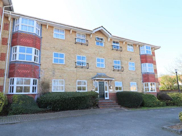 Apartment for rent in Alton Barnes, Essex