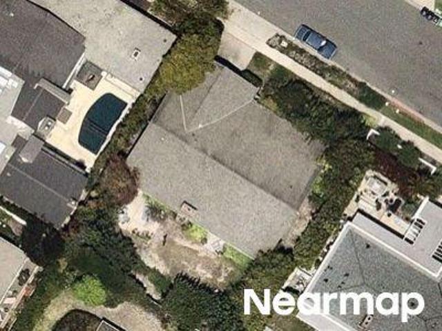 House for sale in Corona Del Mar, Cameo Highlands