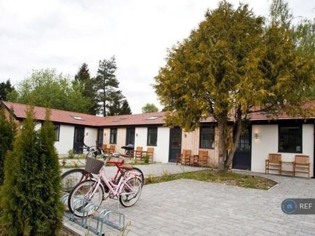House for rent in Lyons, Greater London