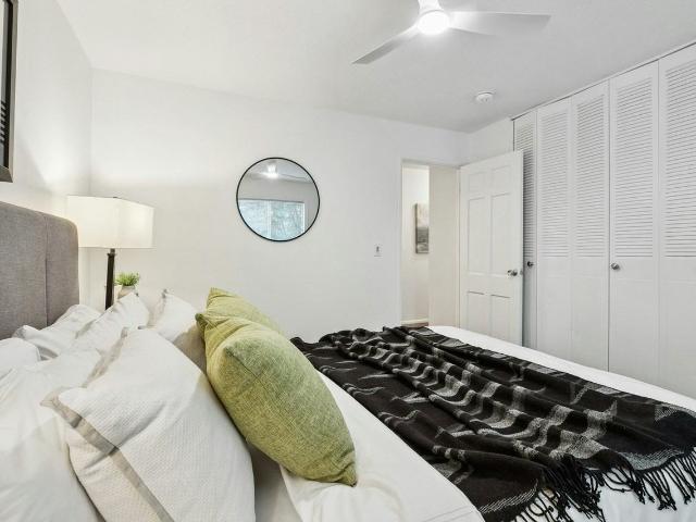 Apartment for rent in Hennepin, Minnesota