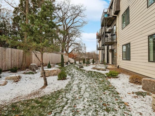 Apartment for rent in Hennepin, Minnesota