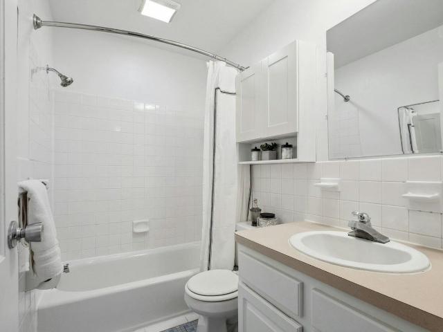 Apartment for rent in Hennepin, Minnesota