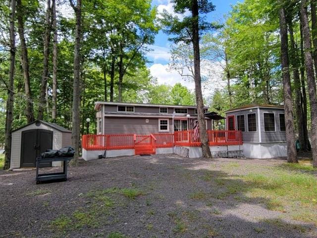 Land for sale in Newfoundland, Pennsylvania