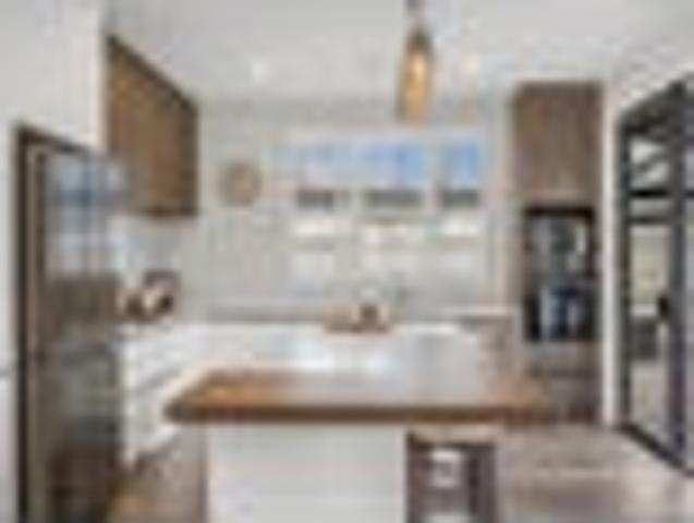 House for sale in Pine Harbour, Franklin