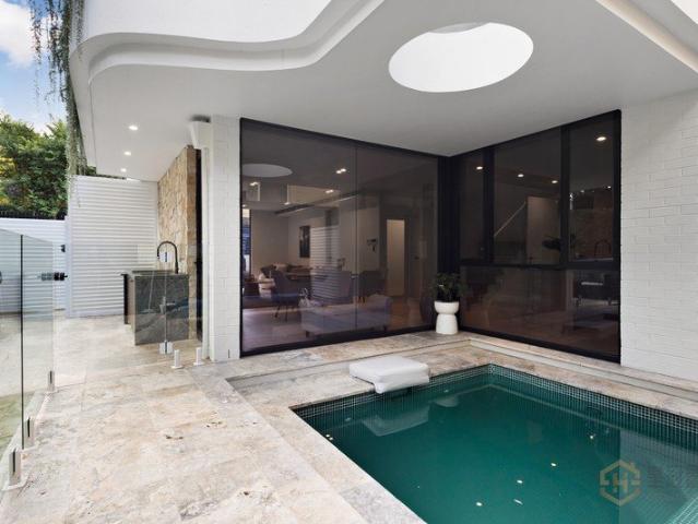Duplex for sale in Sydney, New South Wales