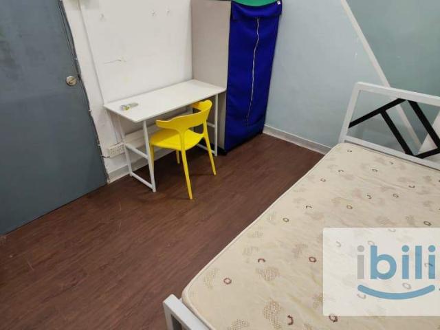 Room for rent in Petaling, Damansara Damai