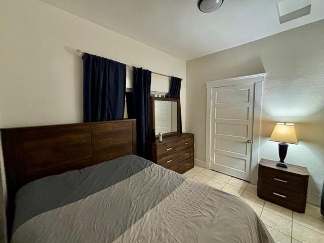 Room for rent in Anaheim, California