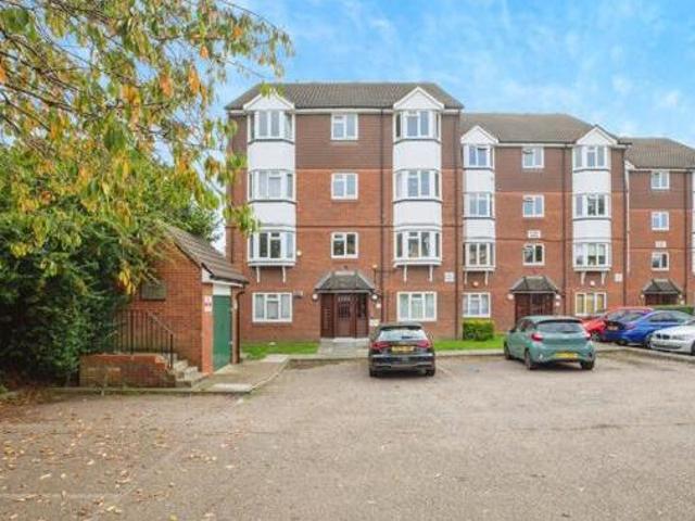 House for sale in Lyons, Greater London