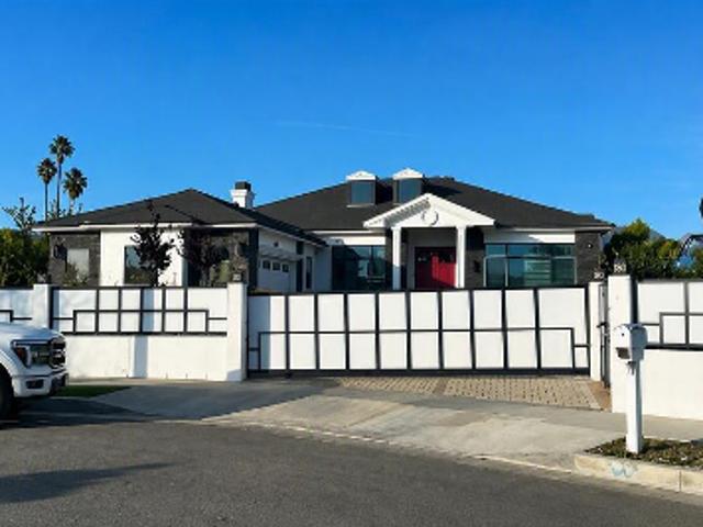 House for sale in Pacoima Neighborhood Council, Canoga Park