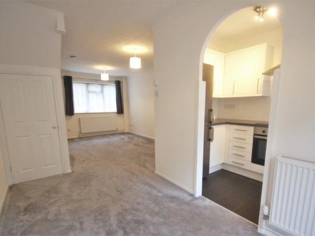 House for rent in Row Town, Surrey