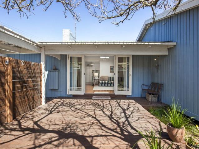 House for sale in Point Lonsdale, Borough of Queenscliffe